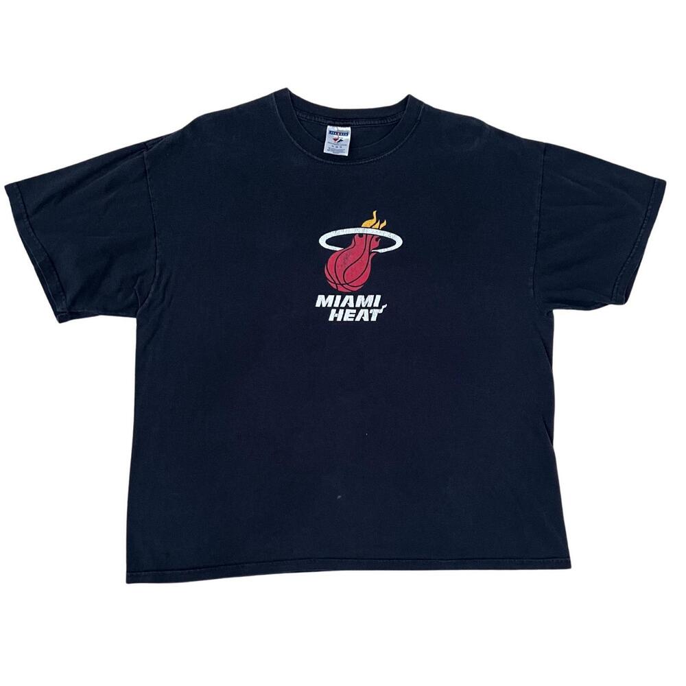 Miami Heat Men Tshirt Size Xl